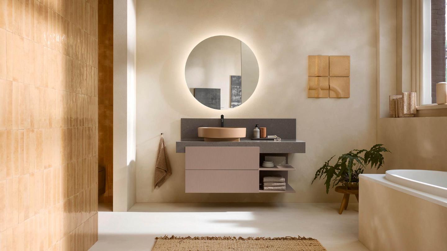 Meuble avec miroir Revêtement Sanitaire et Robinetterie